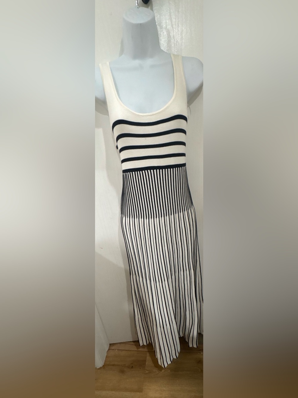Sleeveless minimalist Cream and Black Striped Knit Dress